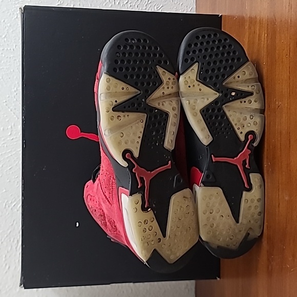 Air Jordan 6 Retro GS Toro Bravo Children's Sneakers 384665-600 Size 5Y - Picture 9 of 17